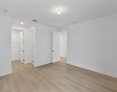 9322 Sunflower Mdw Road - Photo Thumbnail 53