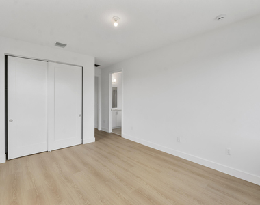9322 Sunflower Mdw Road - Photo Thumbnail 60