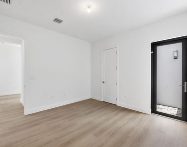 9322 Sunflower Mdw Road - Photo Thumbnail 21