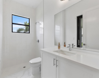 9322 Sunflower Mdw Road - Photo Thumbnail 27