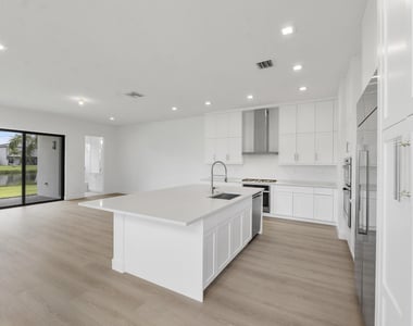 9322 Sunflower Mdw Road - Photo Thumbnail 6
