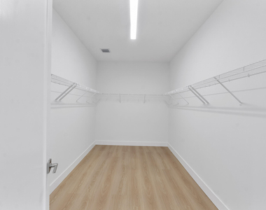 9322 Sunflower Mdw Road - Photo Thumbnail 40