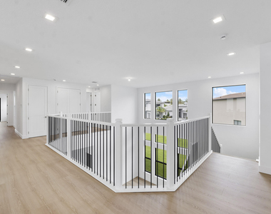 9322 Sunflower Mdw Road - Photo Thumbnail 47