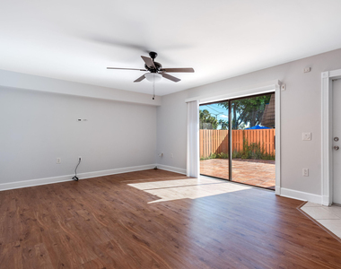 185 Charter Way - Photo Thumbnail 8