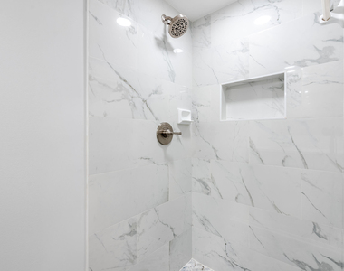 185 Charter Way - Photo Thumbnail 21