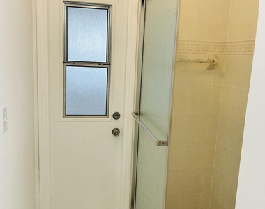 367 Sw Donna Terrace - Photo Thumbnail 12