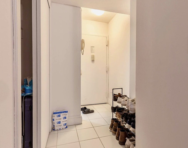150 East 39th Street - Photo Thumbnail 2