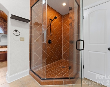 7307 Roseland Avenue - Photo Thumbnail 30