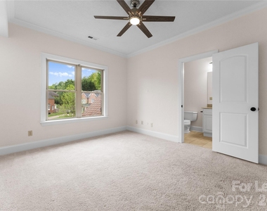 7307 Roseland Avenue - Photo Thumbnail 36