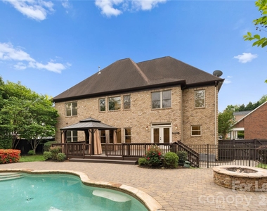 7307 Roseland Avenue - Photo Thumbnail 1