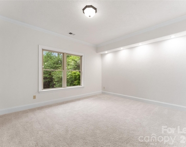 7307 Roseland Avenue - Photo Thumbnail 38