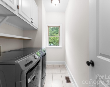 7307 Roseland Avenue - Photo Thumbnail 23