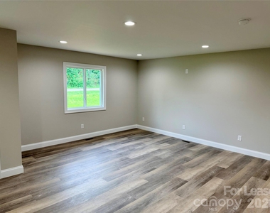 6415 Little Mountain Road - Photo Thumbnail 4