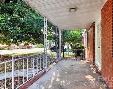 1813 Lasalle Street - Photo Thumbnail 1