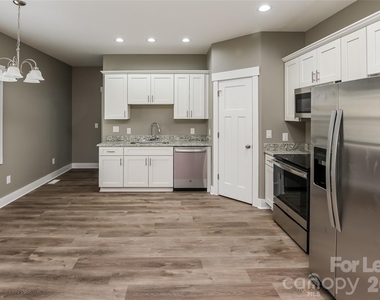 154 Mckinnon Avenue Ne - Photo Thumbnail 2