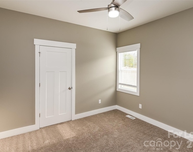 154 Mckinnon Avenue Ne - Photo Thumbnail 10
