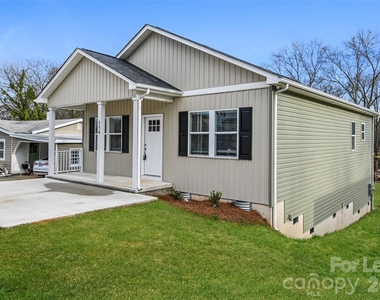 154 Mckinnon Avenue Ne - Photo Thumbnail 1