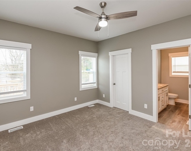 154 Mckinnon Avenue Ne - Photo Thumbnail 6