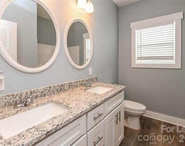 154 Mckinnon Avenue Ne - Photo Thumbnail 12