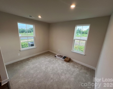 1814 Aspire Street - Photo Thumbnail 16