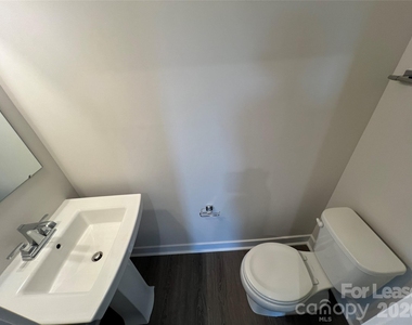 1814 Aspire Street - Photo Thumbnail 10