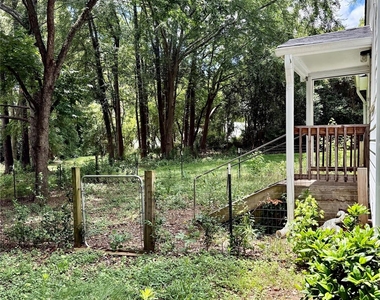 535 Pearl Street - Photo Thumbnail 15