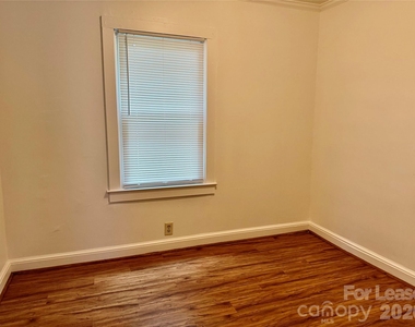 535 Pearl Street - Photo Thumbnail 13