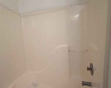 535 Pearl Street - Photo Thumbnail 10