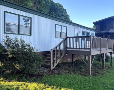 6950 Ingleside Drive - Photo Thumbnail 1
