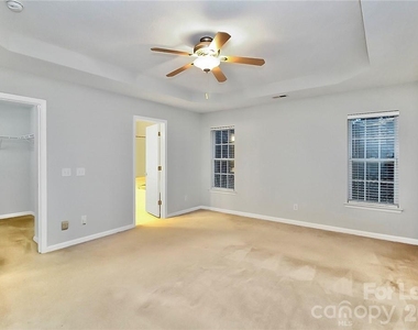 10938 Sedgemoor Lane - Photo Thumbnail 21