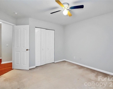 10938 Sedgemoor Lane - Photo Thumbnail 27