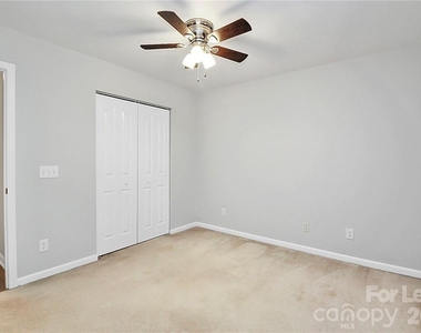 10938 Sedgemoor Lane - Photo Thumbnail 31