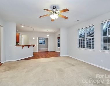 10938 Sedgemoor Lane - Photo Thumbnail 9