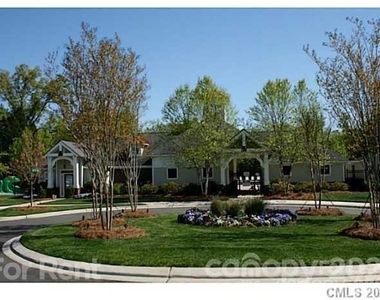 10938 Sedgemoor Lane - Photo Thumbnail 38
