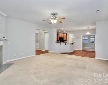 10938 Sedgemoor Lane - Photo Thumbnail 8