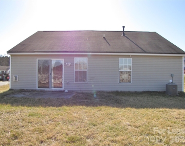 2910 Bridgeville Lane - Photo Thumbnail 9