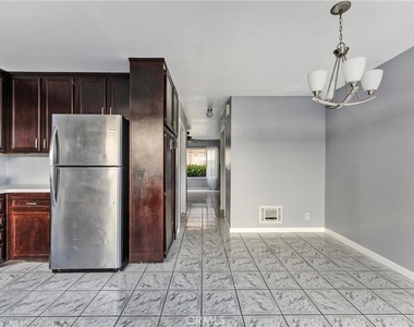 5372 Clairemont Mesa Blvd - Photo Thumbnail 9