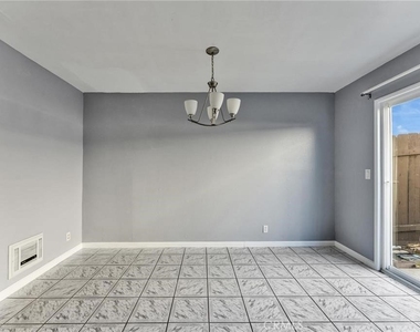 5372 Clairemont Mesa Blvd - Photo Thumbnail 12