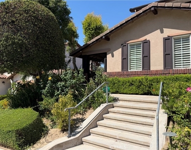 16333 Fox Hollow - Photo Thumbnail 1
