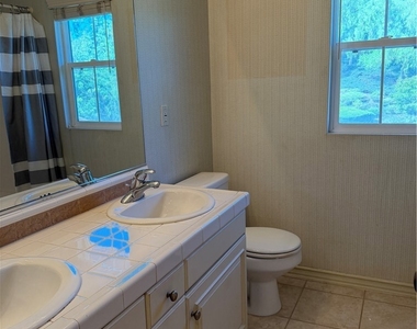 16333 Fox Hollow - Photo Thumbnail 42