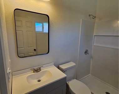 710 E. Whittier Ave - Photo Thumbnail 9