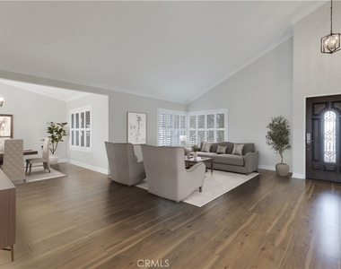 4895 N Buttercreek - Photo Thumbnail 3