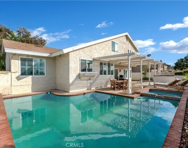 4895 N Buttercreek - Photo Thumbnail 31