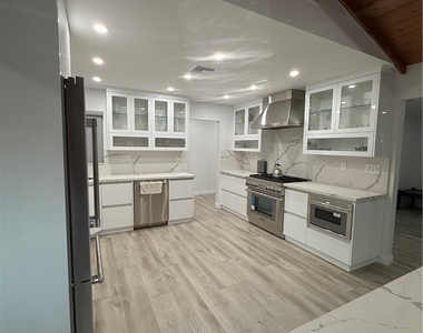 18334 San Jose - Photo Thumbnail 3