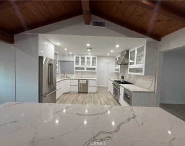 18334 San Jose - Photo Thumbnail 2