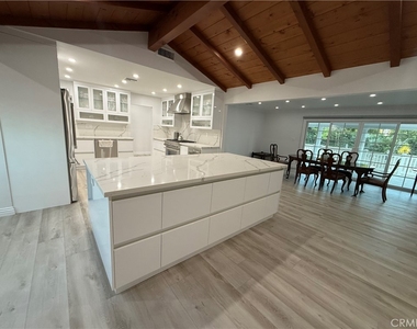 18334 San Jose - Photo Thumbnail 7