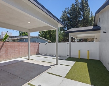 7649 Melvin Avenue - Photo Thumbnail 4