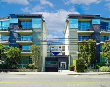 12837 Moorpark Street - Photo Thumbnail 30