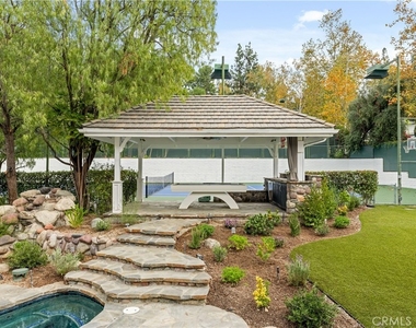 4550 Encino Avenue - Photo Thumbnail 26