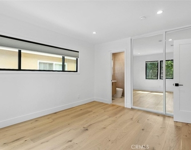 13355 Debby St - Photo Thumbnail 7